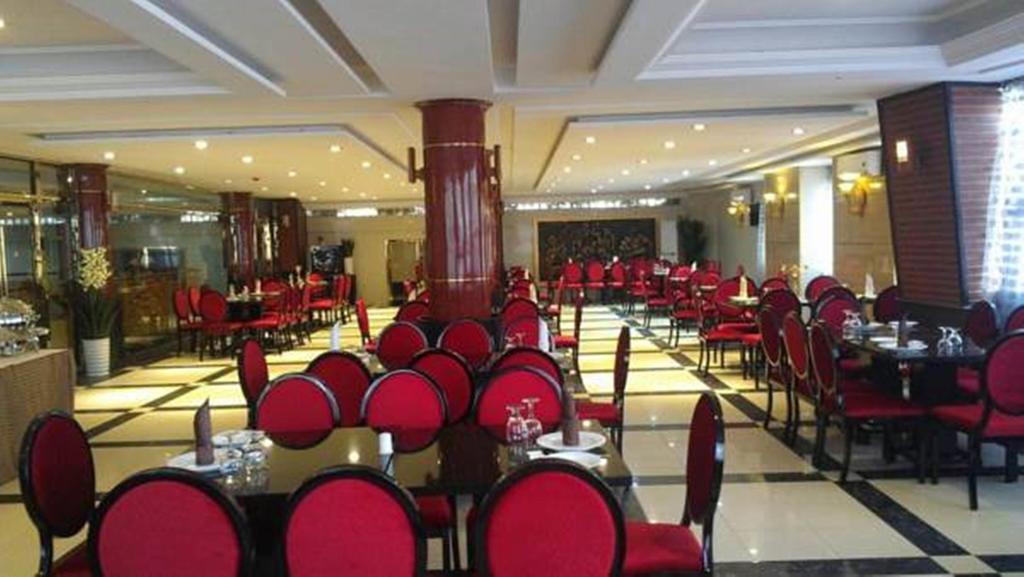 קוטונו Sun Beach Hotel מראה חיצוני תמונה