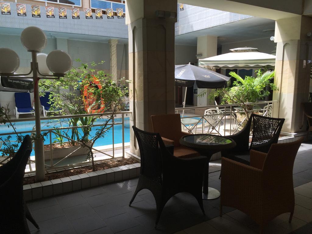 קוטונו Sun Beach Hotel מראה חיצוני תמונה