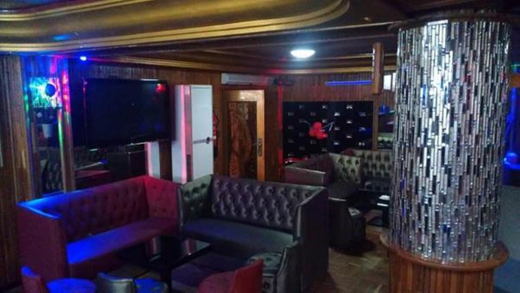 קוטונו Sun Beach Hotel מראה חיצוני תמונה