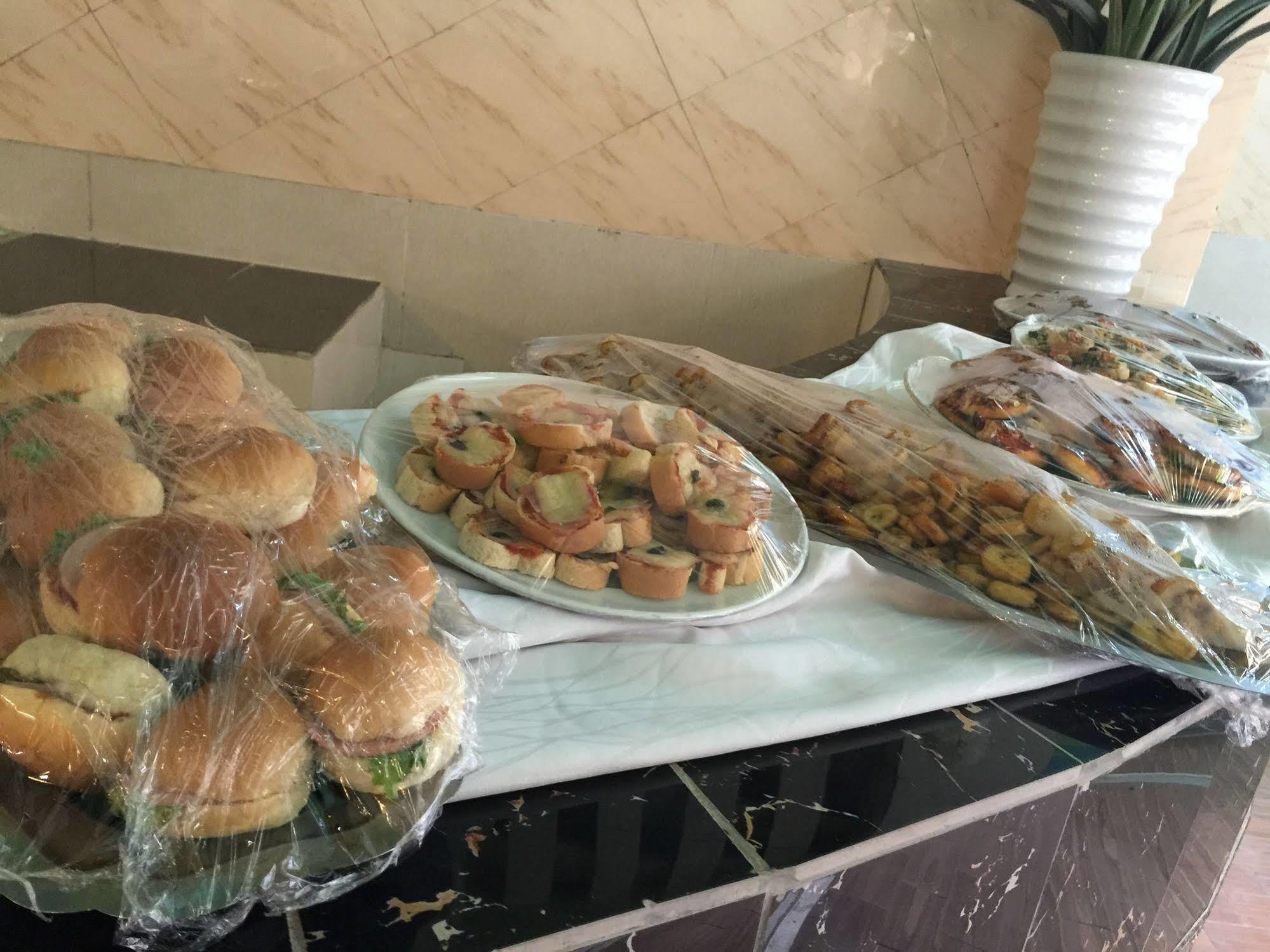 קוטונו Sun Beach Hotel מראה חיצוני תמונה