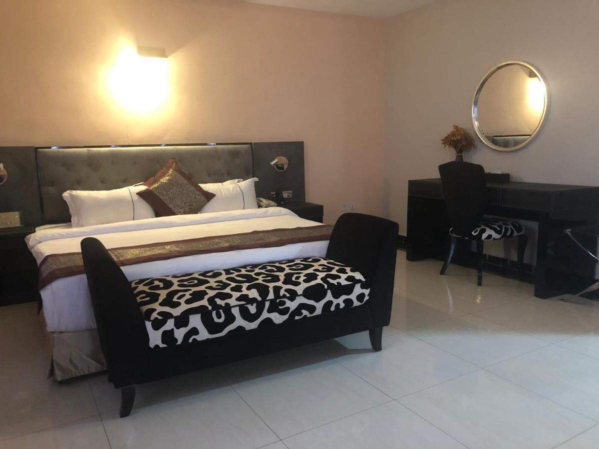 קוטונו Sun Beach Hotel מראה חיצוני תמונה
