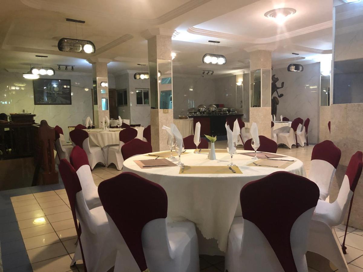 קוטונו Sun Beach Hotel מראה חיצוני תמונה