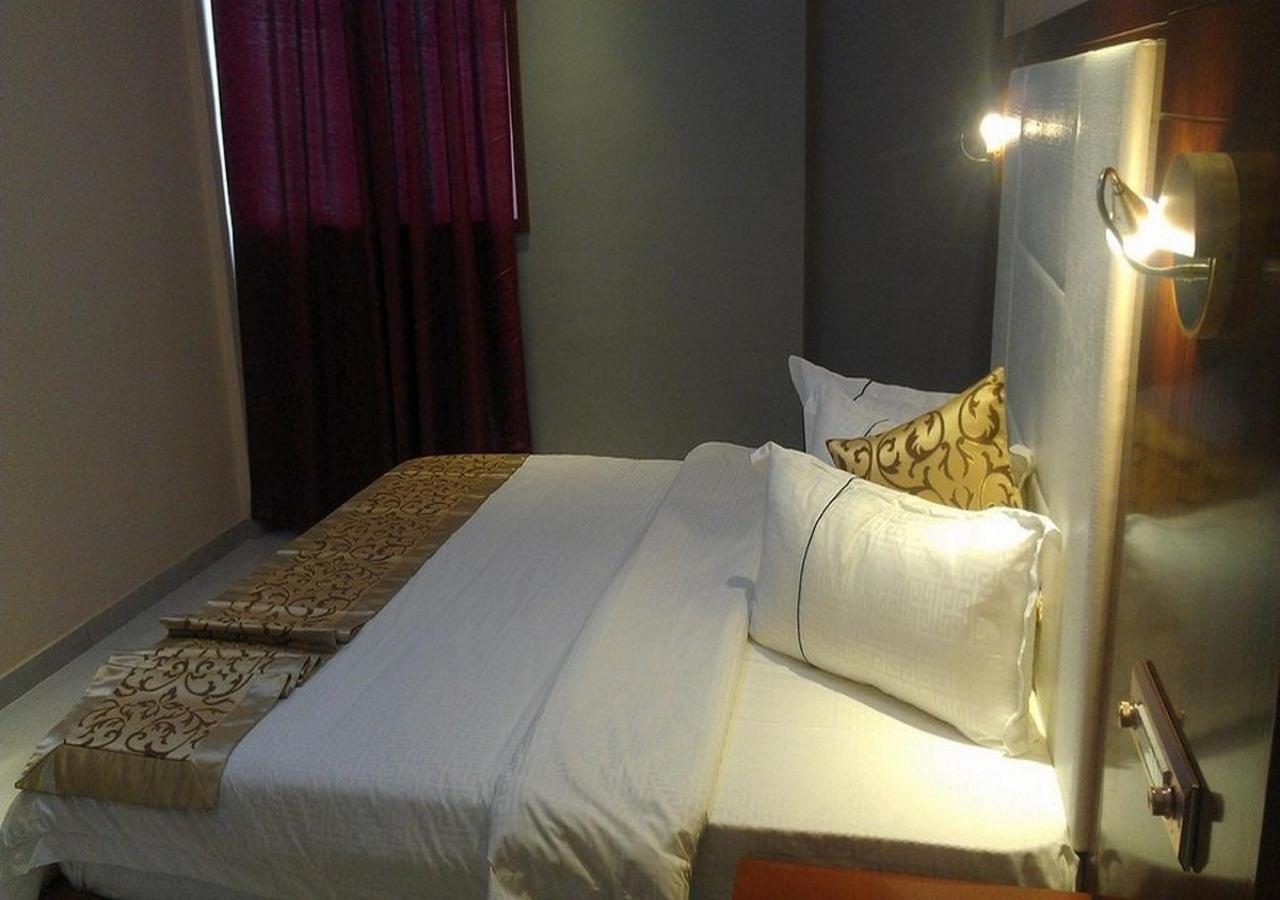 קוטונו Sun Beach Hotel מראה חיצוני תמונה
